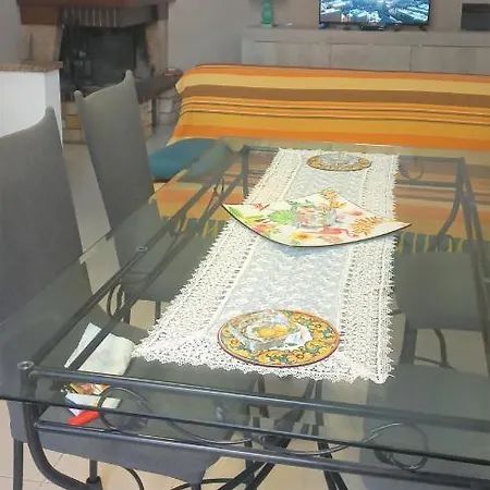 Nyaraló Casa Vacanze Albadriatica *